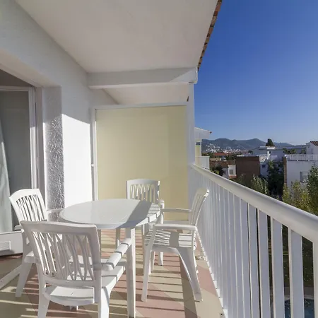 Sunway Amapola Apartmán *